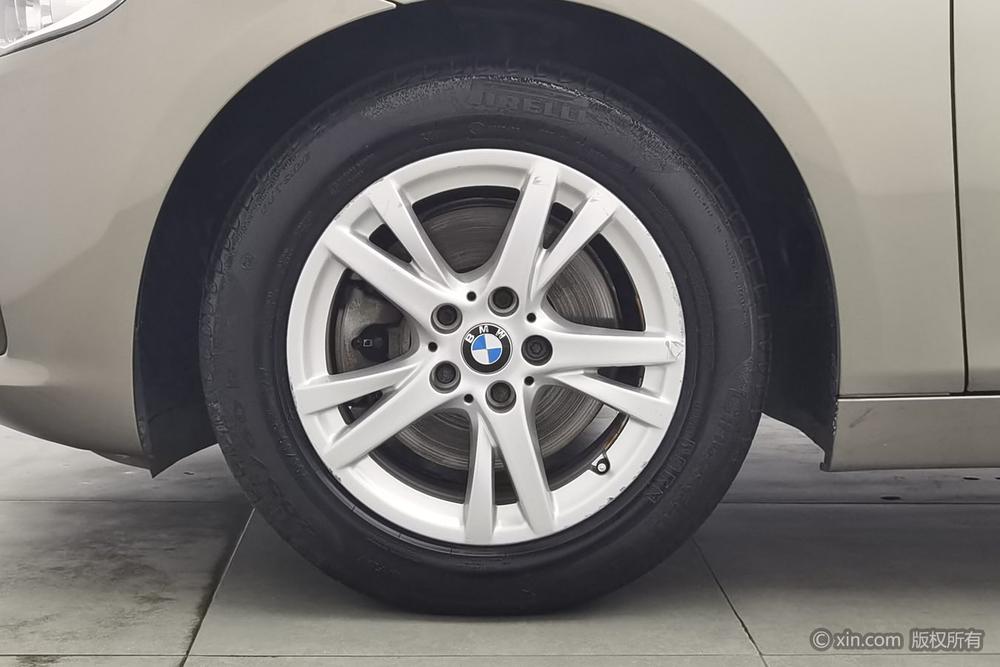 BMW 2 Series Active Tourer, фото 10