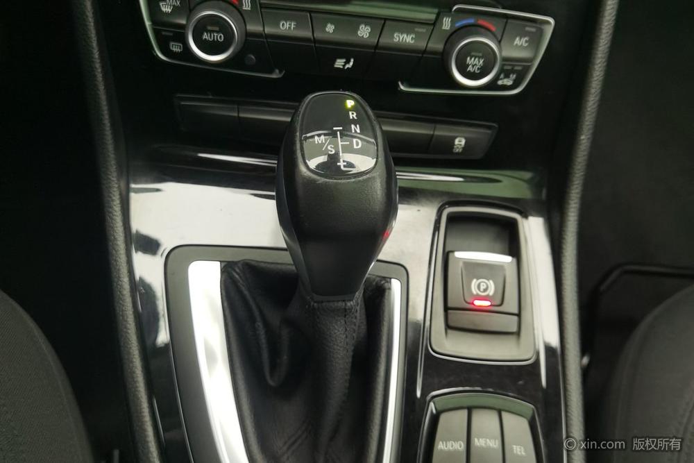 BMW 2 Series Active Tourer, фото 15