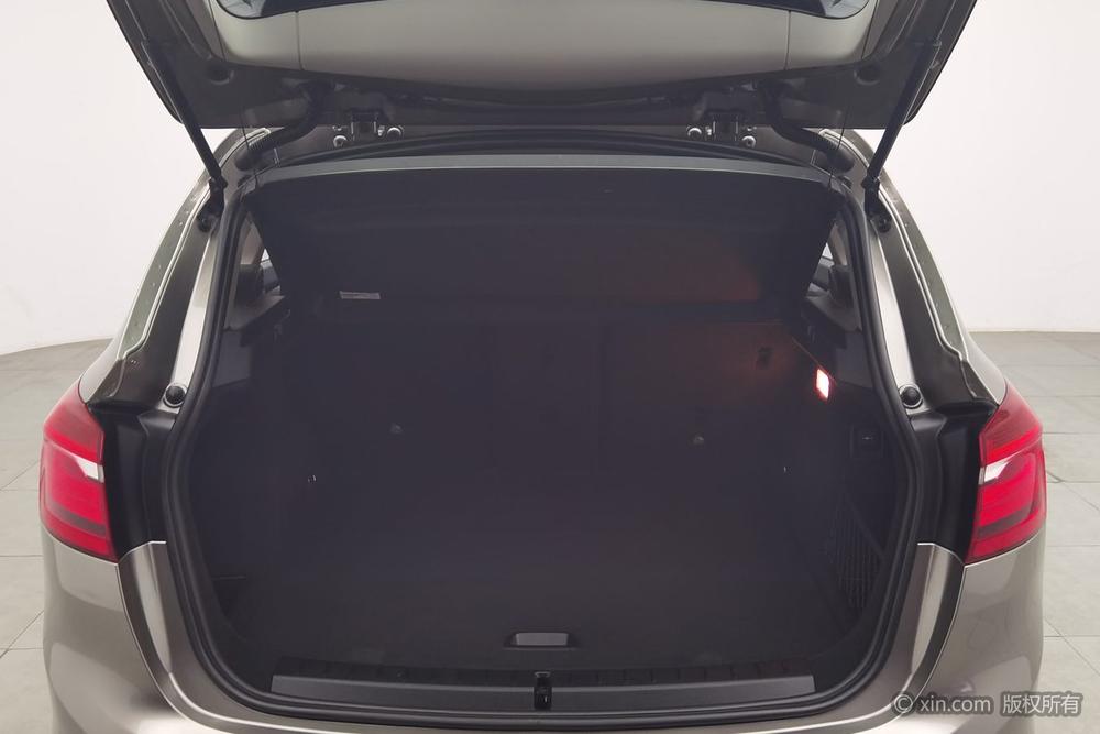 BMW 2 Series Active Tourer, фото 23
