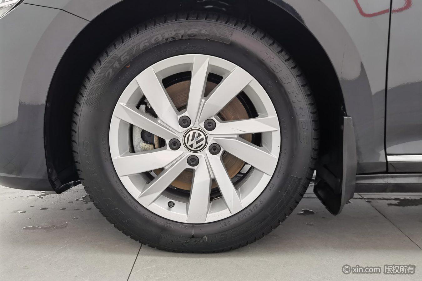 Volkswagen Passat 2019 280TSI VI