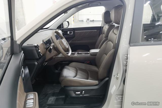 Wuling Starlight 560 — фото 17