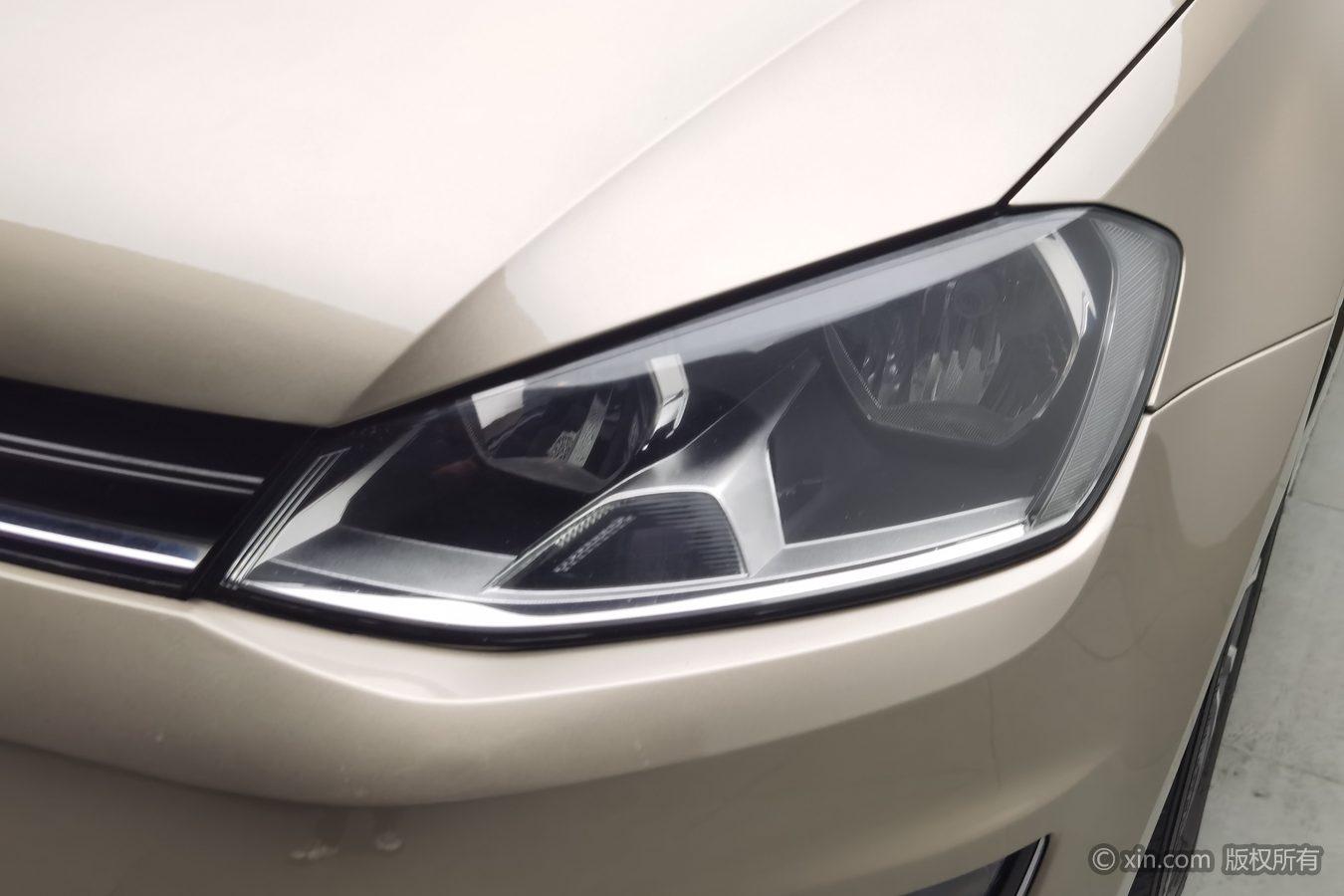 Volkswagen Golf 2016 230TSI AT Luxury