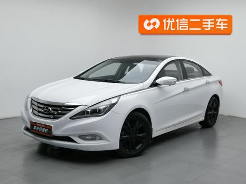 Hyundai 2013 2.0L AT Luxury