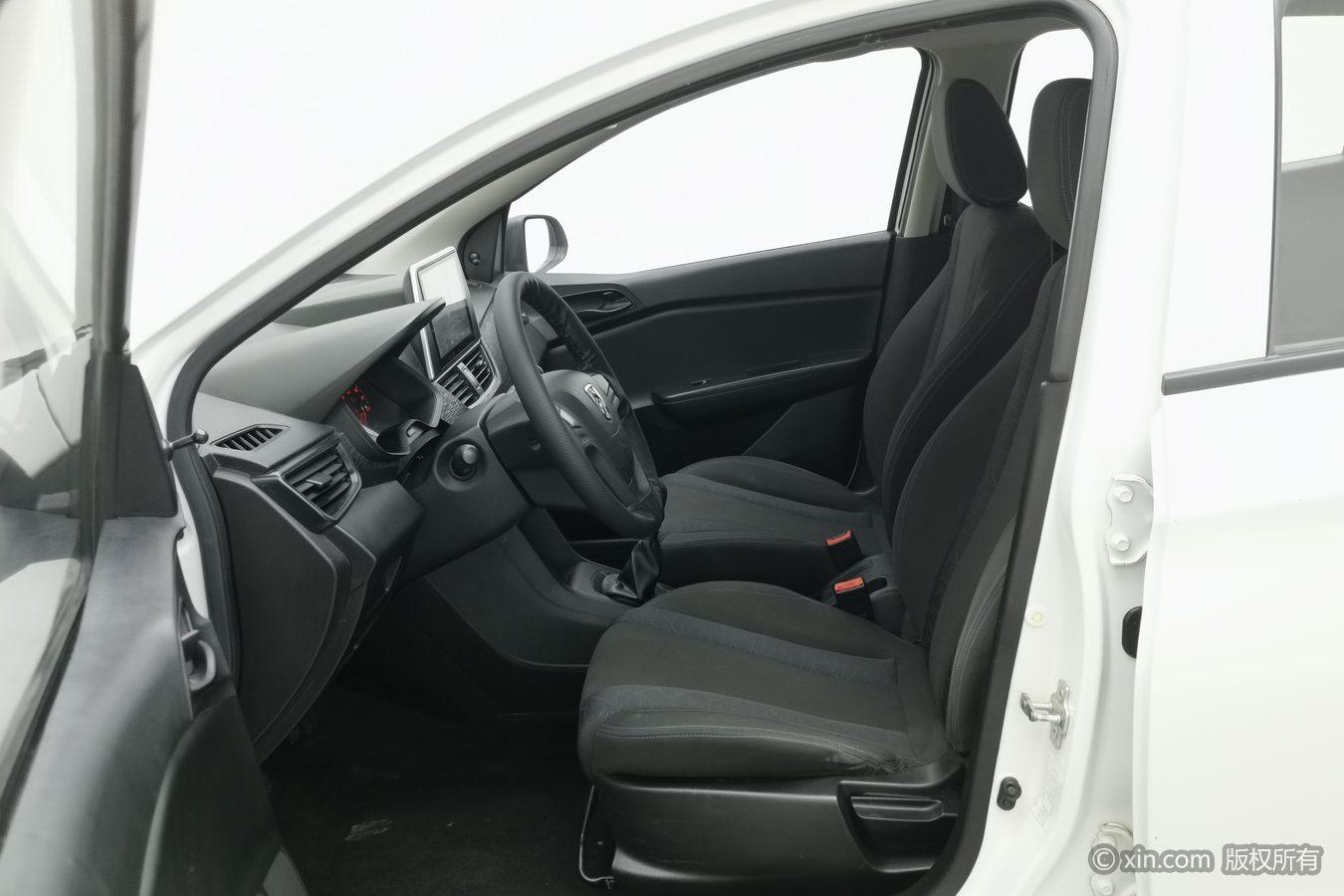 Baojun 310 2016 1.2L МКПП chao zhi xing