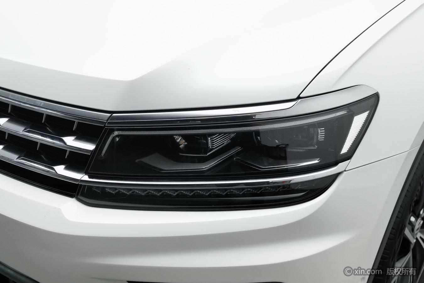 Volkswagen Tiguan L L 2017 330TSI AT Flagship