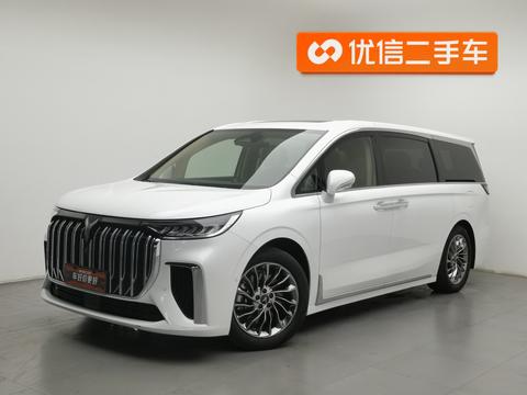 VOYAH Dreamer PHEV