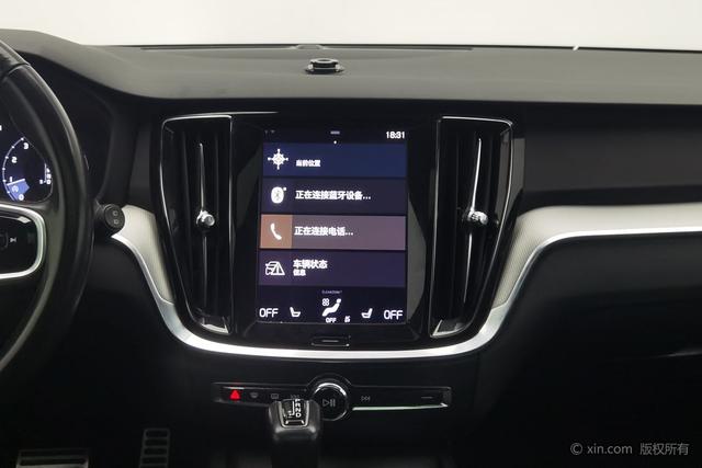 Volvo V60 2020 T 5 — фото 11