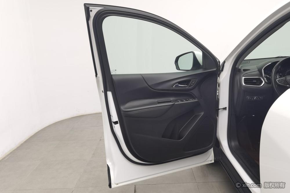 Chevrolet Equinox, фото 22
