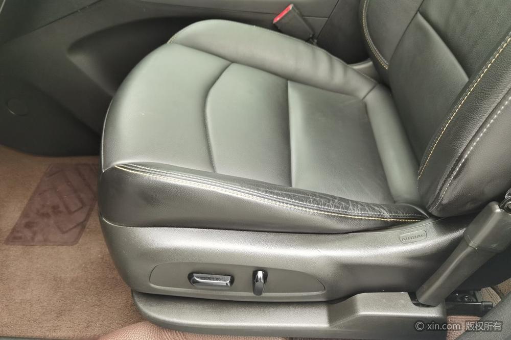 Chevrolet Equinox, фото 18