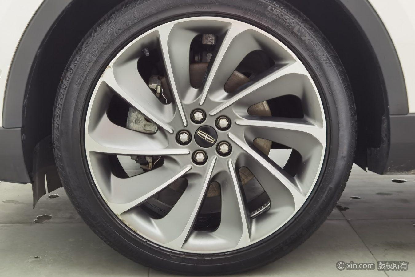 Lincoln Nautilus 2021 2.7T