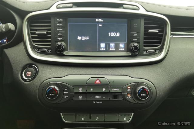 Kia Sorento 2015 L 2.4 L 4 WD 7 IV — фото 13