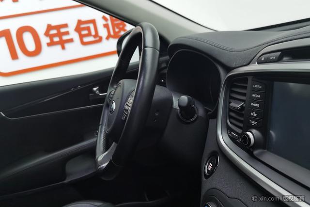 Kia Sorento 2015 L 2.4 L 4 WD 7 IV — фото 8