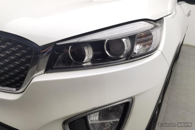 Kia Sorento 2015 L 2.4 L 4 WD 7 IV — фото 7