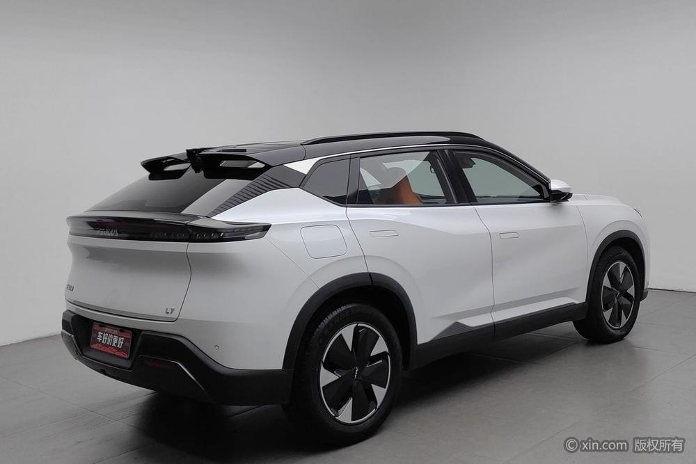 Dongfeng Aeolus L7 PHEV, фото 4