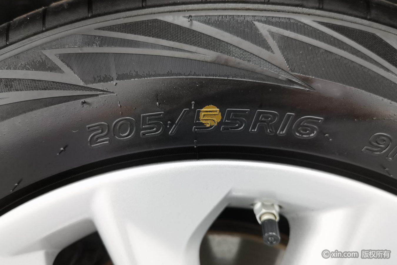 Toyota Corolla id 4479279 из Китая 15