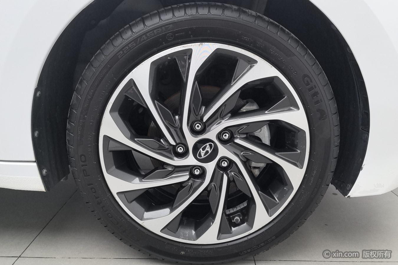 Hyundai Elantra 2019 1.4T DCT