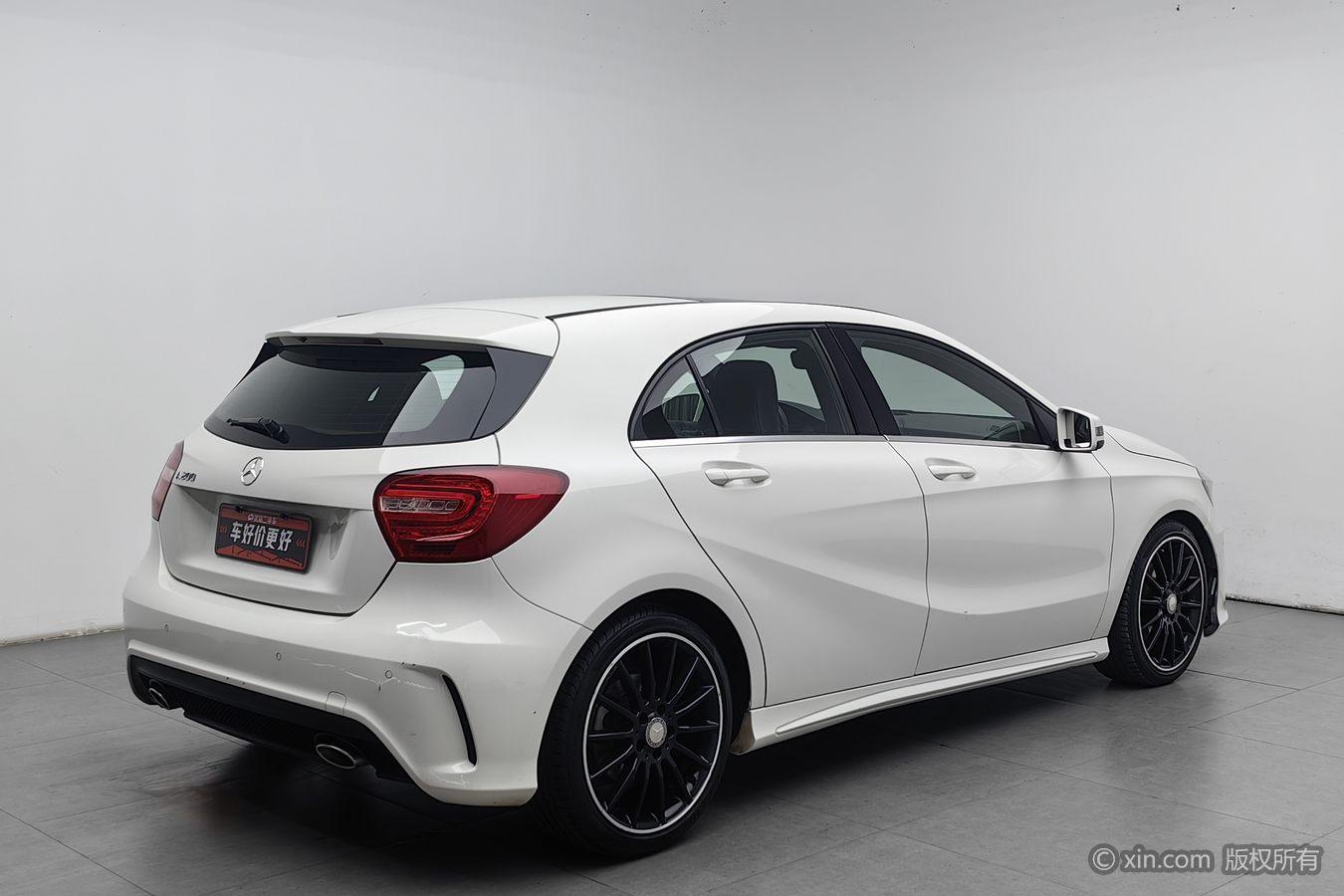 Mercedes-Benz A-Class A 2015 A 200 Sport