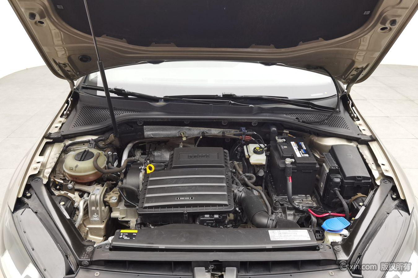 Volkswagen Golf 2017 1.6L AT Comfort