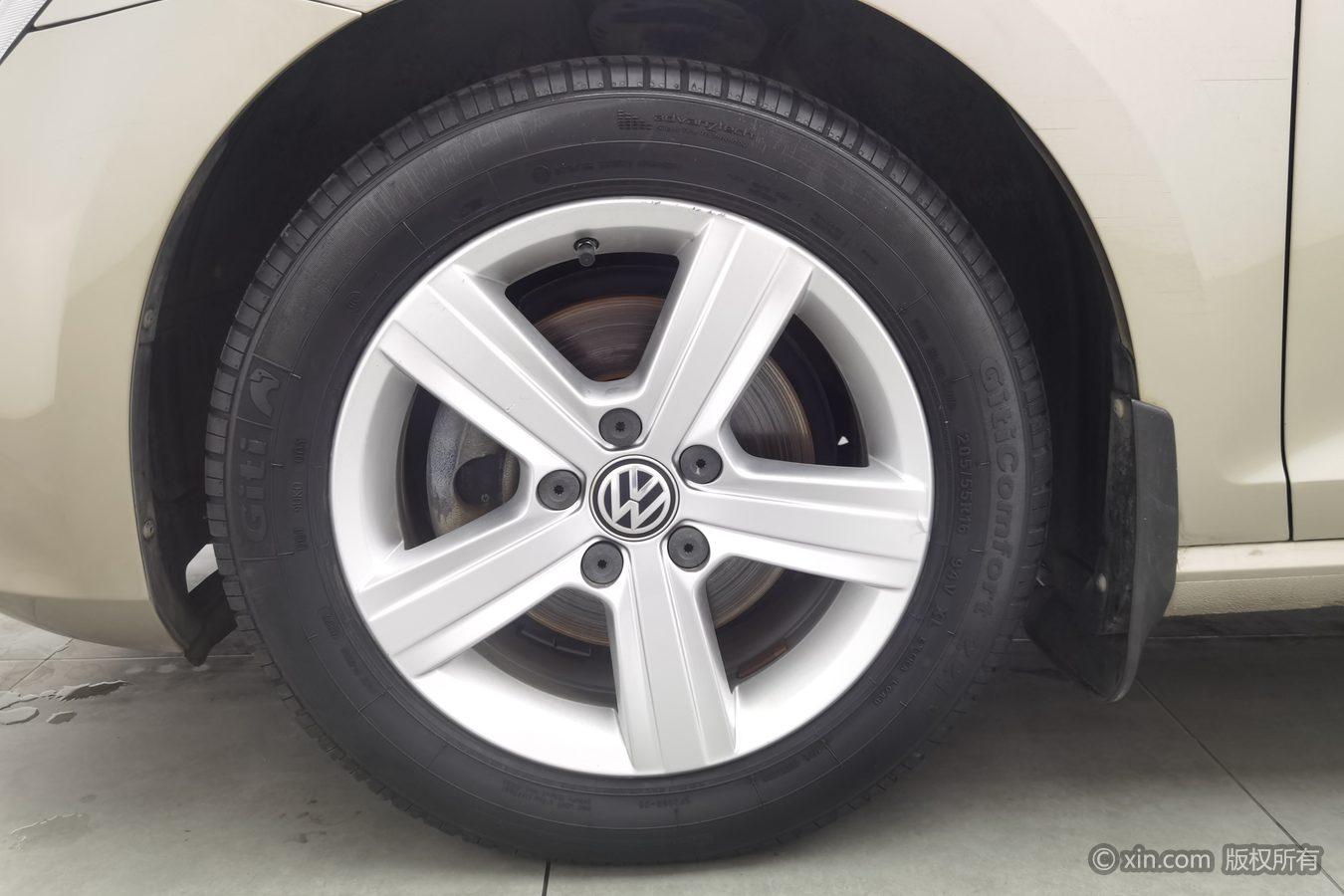 Volkswagen Golf 2017 1.6L AT Comfort