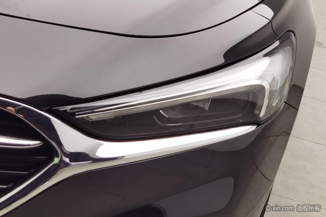 Buick LaCrosse 2021 652T Luxury