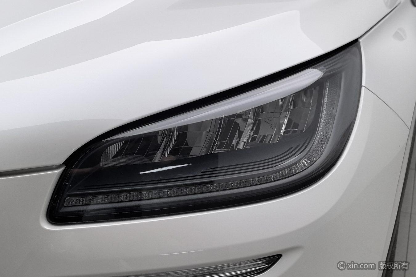 Lincoln Corsair 2022 2.0T Premium
