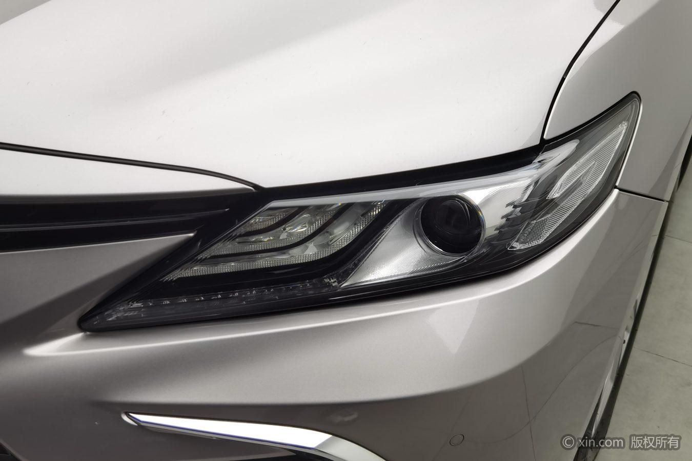 Toyota Camry 2021 2.0G Luxury