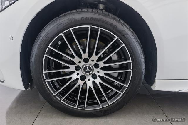 Mercedes-Benz Class C id 4320641 из Китая 16