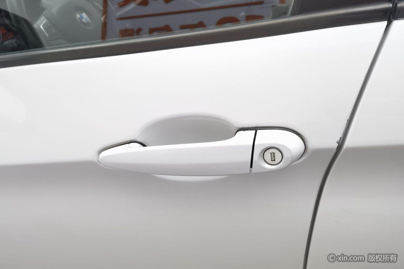 BMW X1 2015 sDrive18i Fashion