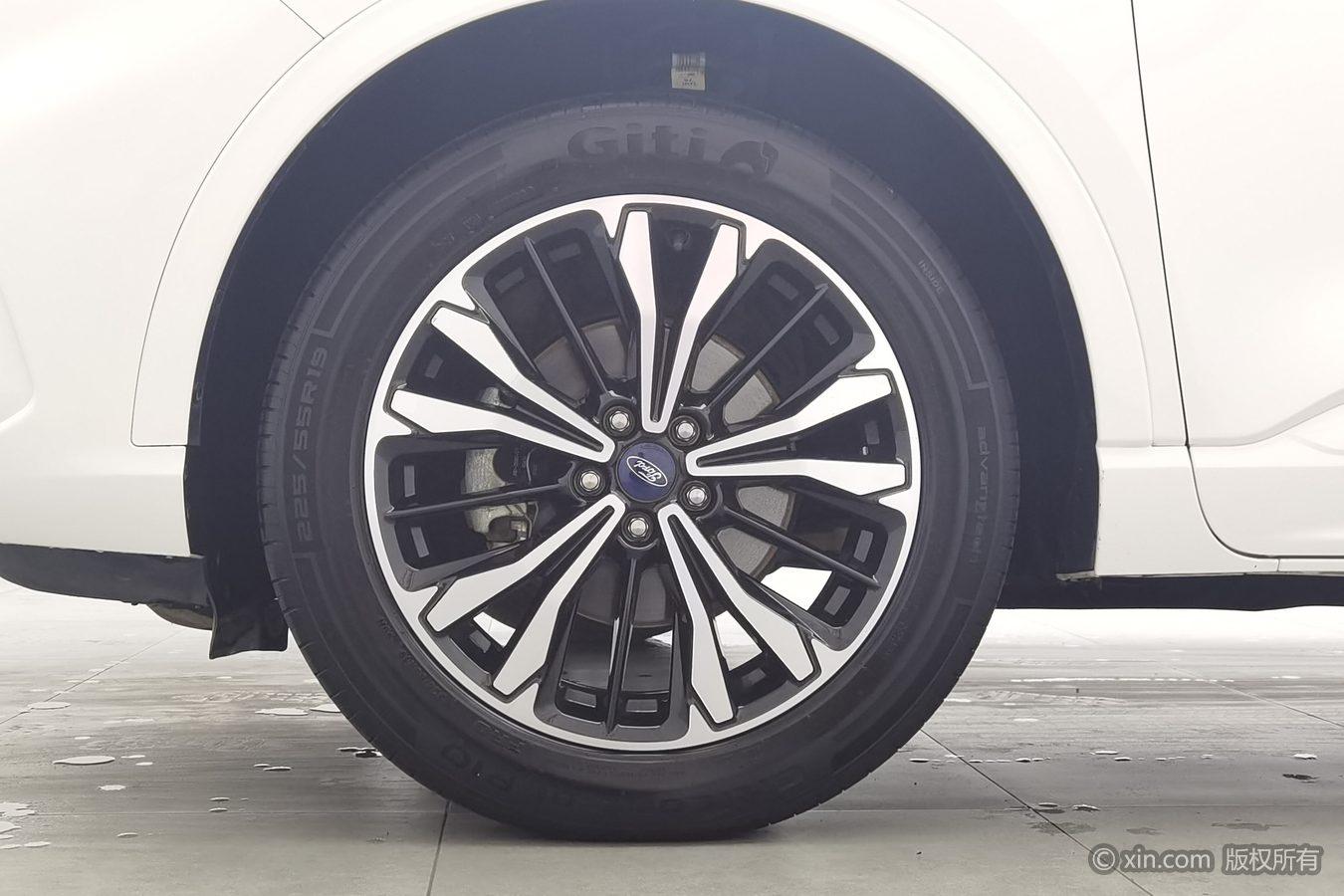 Ford Escape 2019 EcoBoost 245 ST-LINE