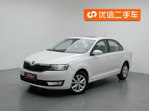 Skoda Rapid 2015 1.6L MT