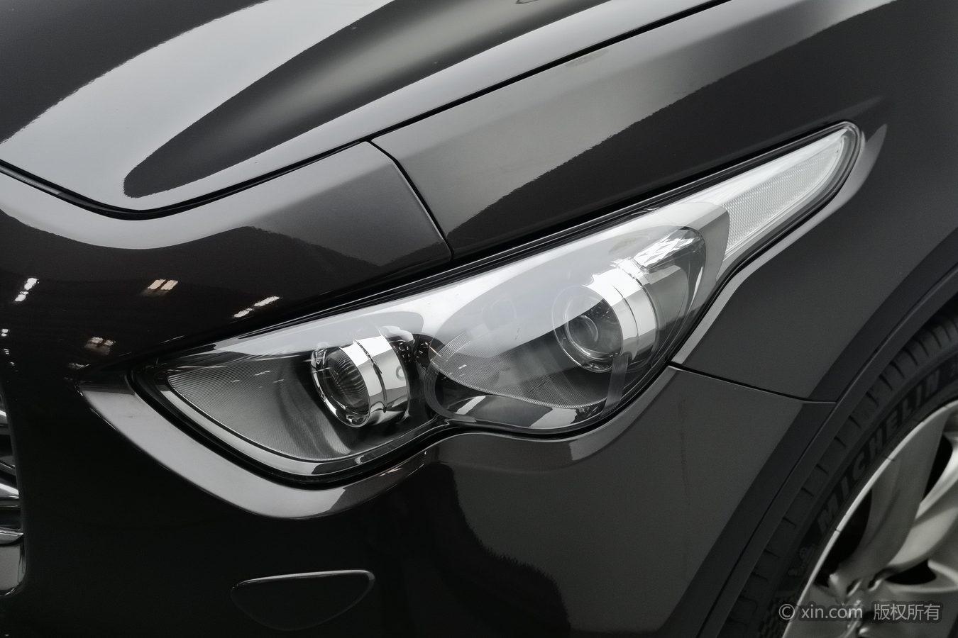 Infiniti FX 2010 FX35 Standard
