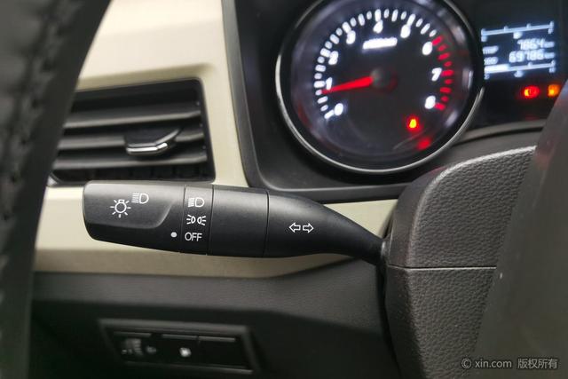 Wuling Journey 2021 1.5 T MTComfort — фото 15