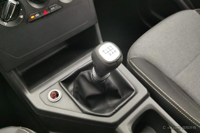 Wuling Journey 2021 1.5 T MTComfort — фото 14