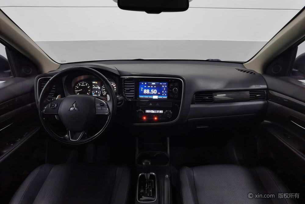 Mitsubishi Outlander (Import), фото 12