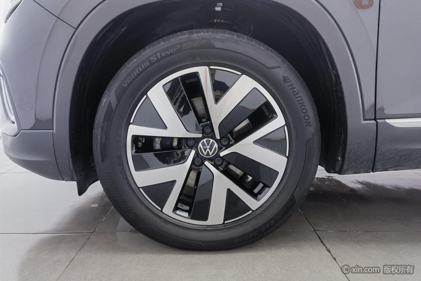 Volkswagen Tayron 2023 330TSI Luxury Plus