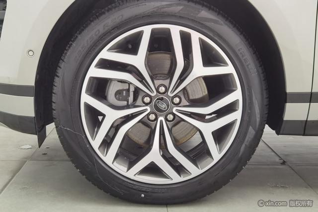 Land Rover Range Rover Evoque 2023 L 249 PS R-Dynamic HSE — фото 10