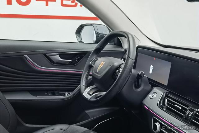 Hongqi HS5 2023 2.0 T Pro — фото 16