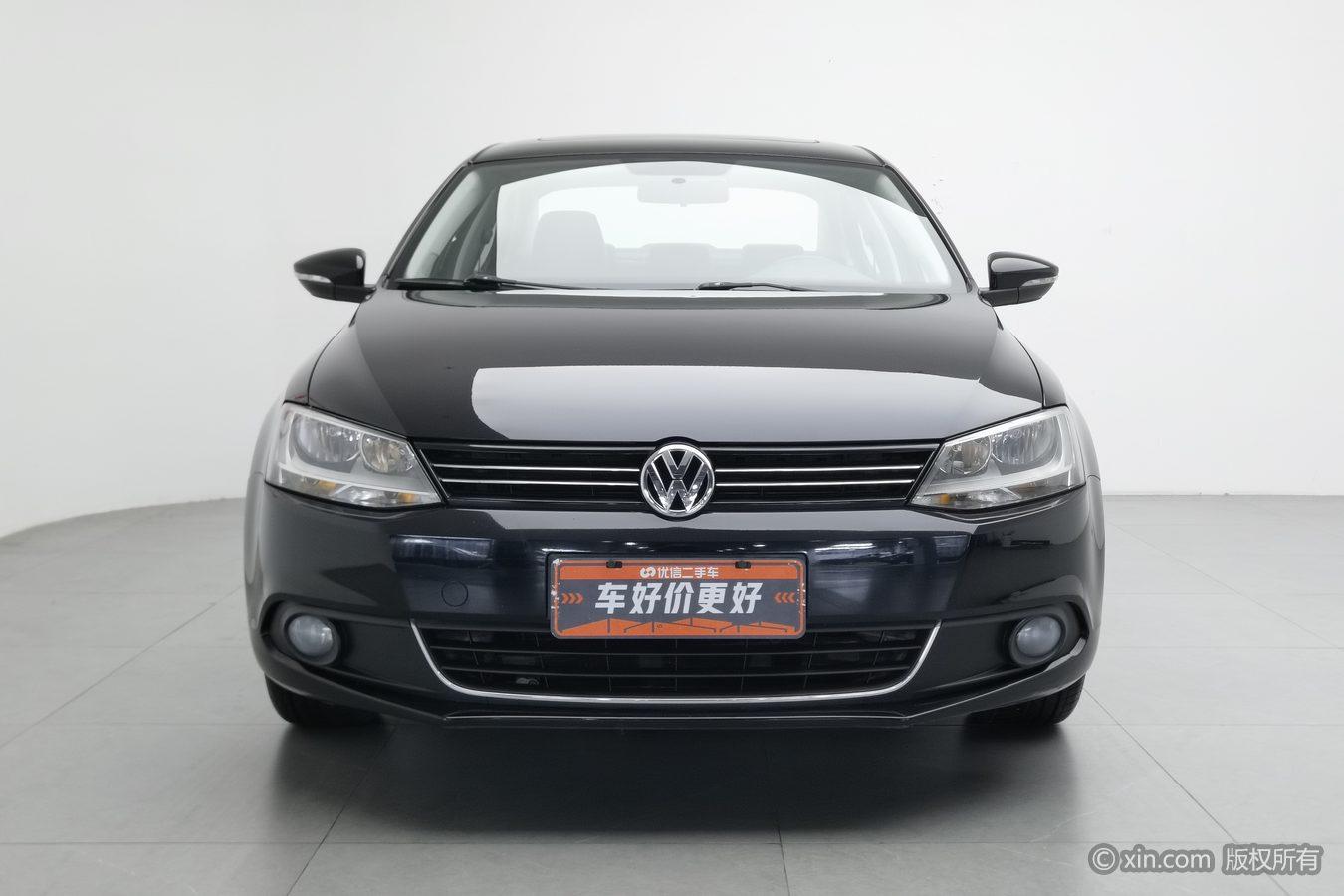 Volkswagen Sagitar 2014 1.6L MT Comfort