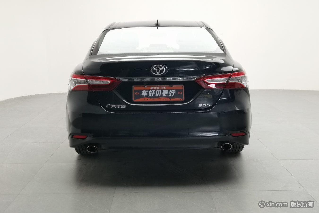 Toyota Camry 2021 2.0G Luxury