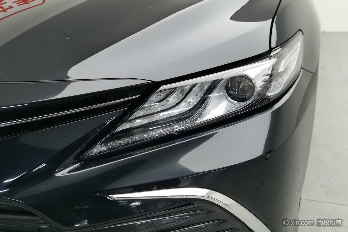 Toyota Camry 2021 2.0G Luxury