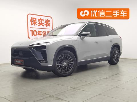 Nio ES8