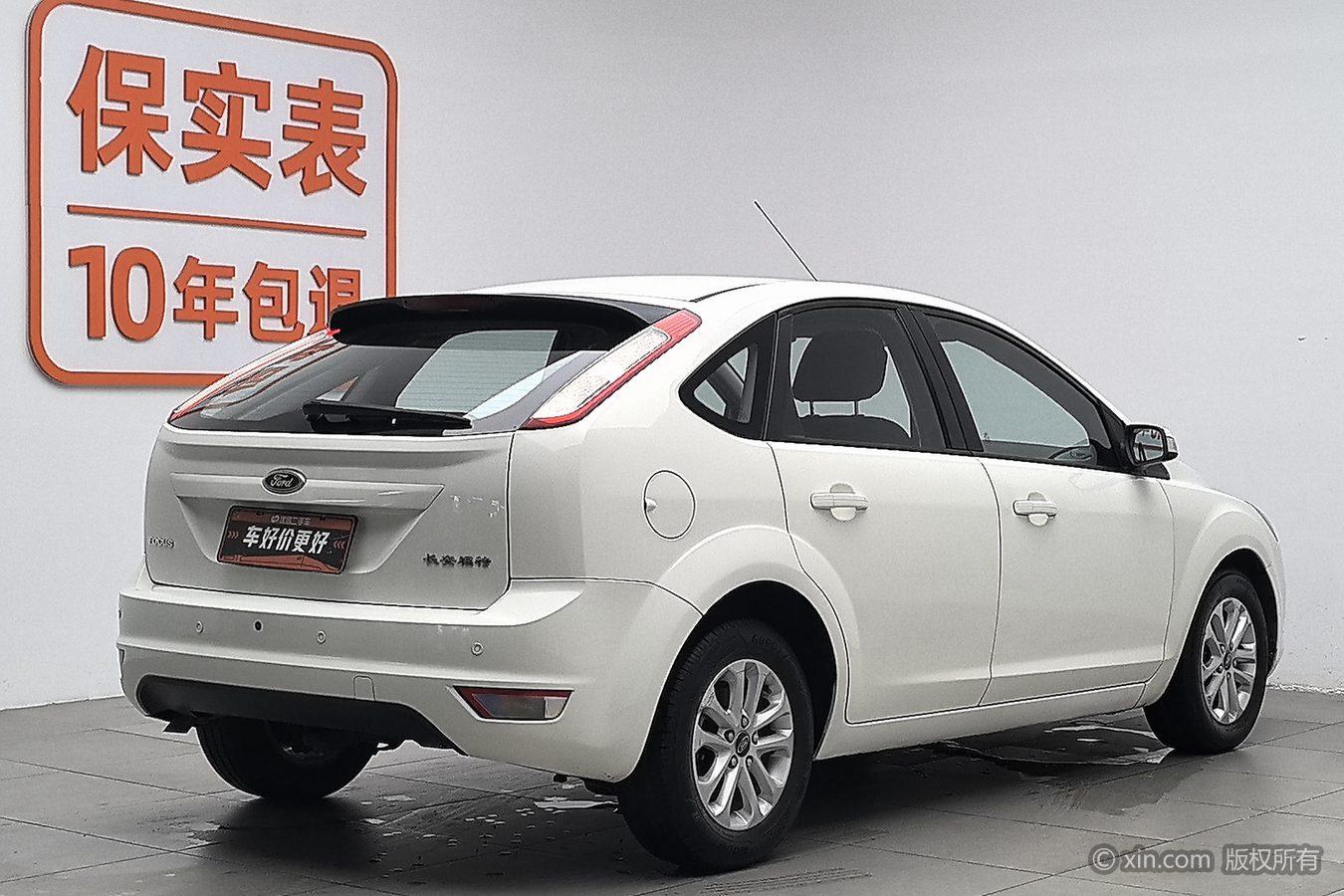 Ford Focus 2013 1.8L AT