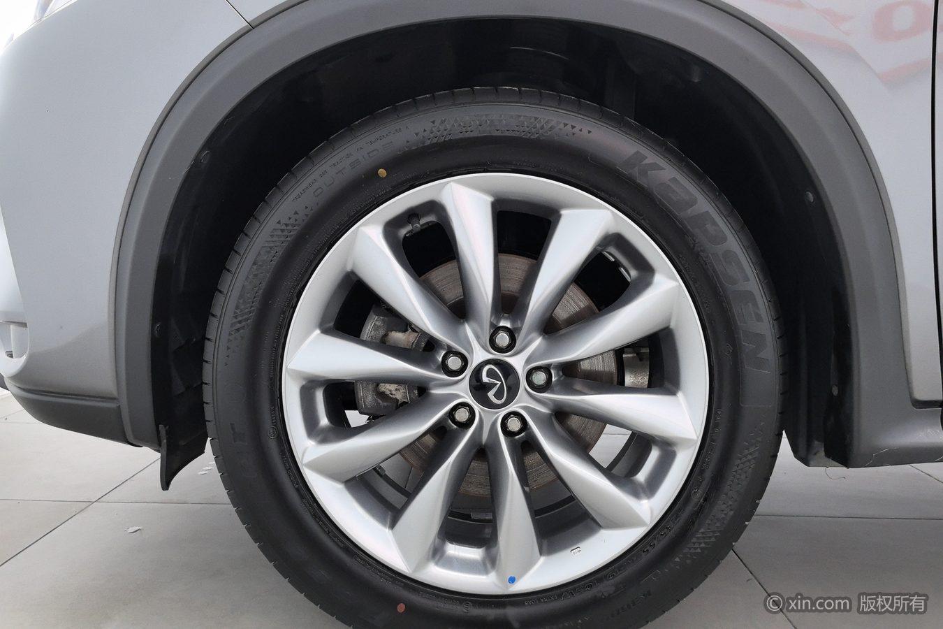 Infiniti QX50 2022 2.0T Fashion
