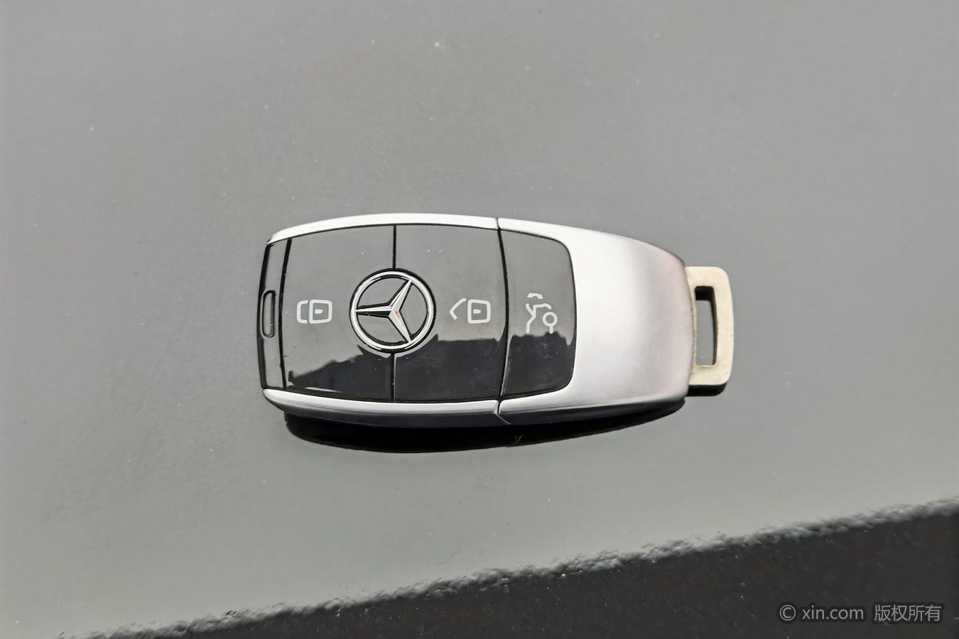 Mercedes-Benz E-Class E 2023 E 300 L Luxury