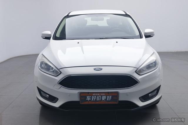 Ford Focus 2017 1.6 L MTComfort — фото 2