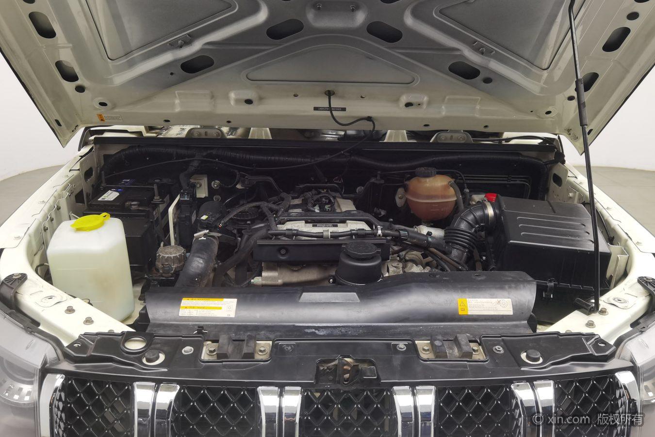 BAIC BJ40 2016 40L 2.0T MT Luxury