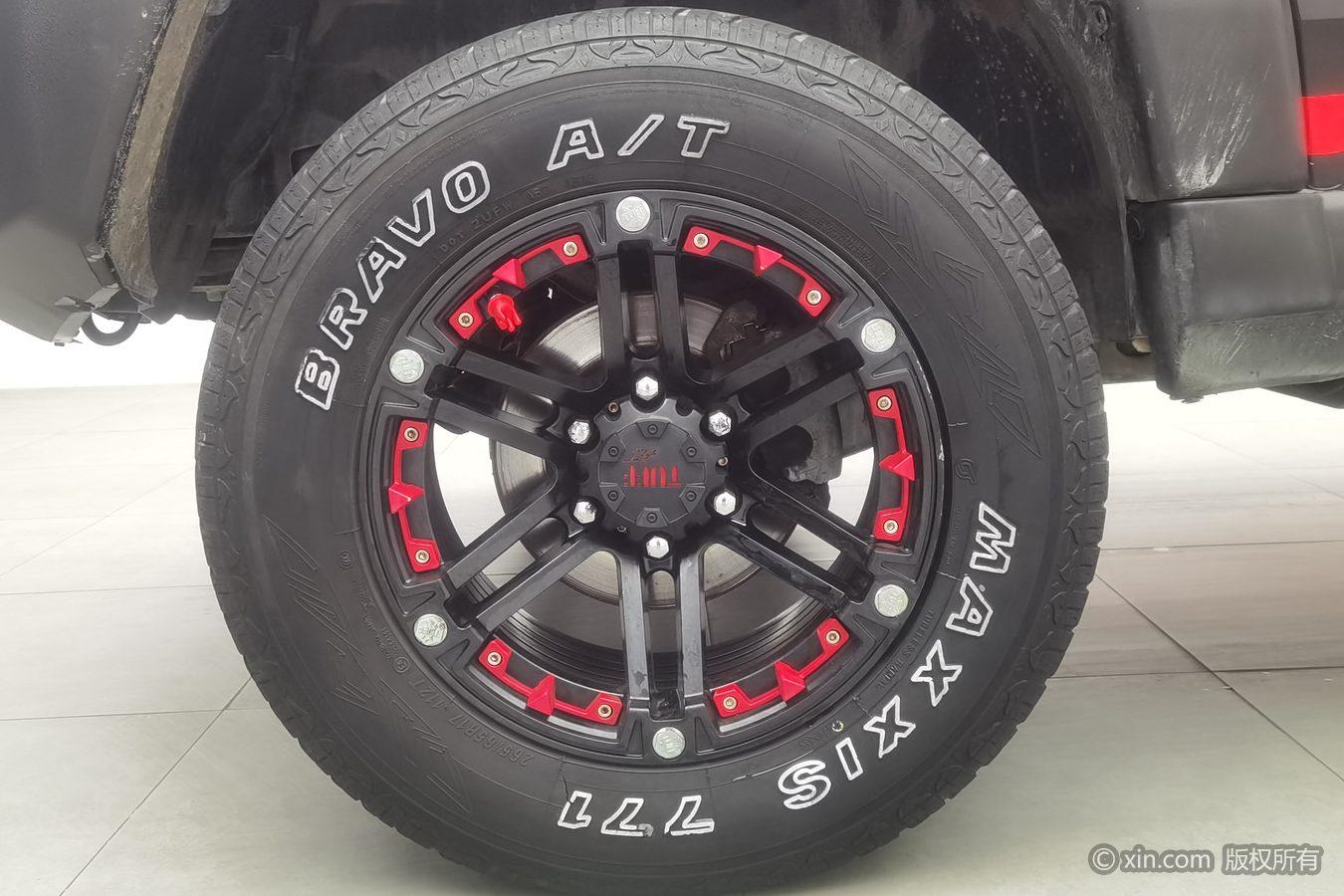 BAIC BJ40 2016 40L 2.0T MT Luxury