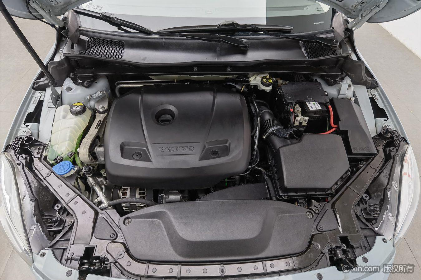 Volvo V40 2018 T3