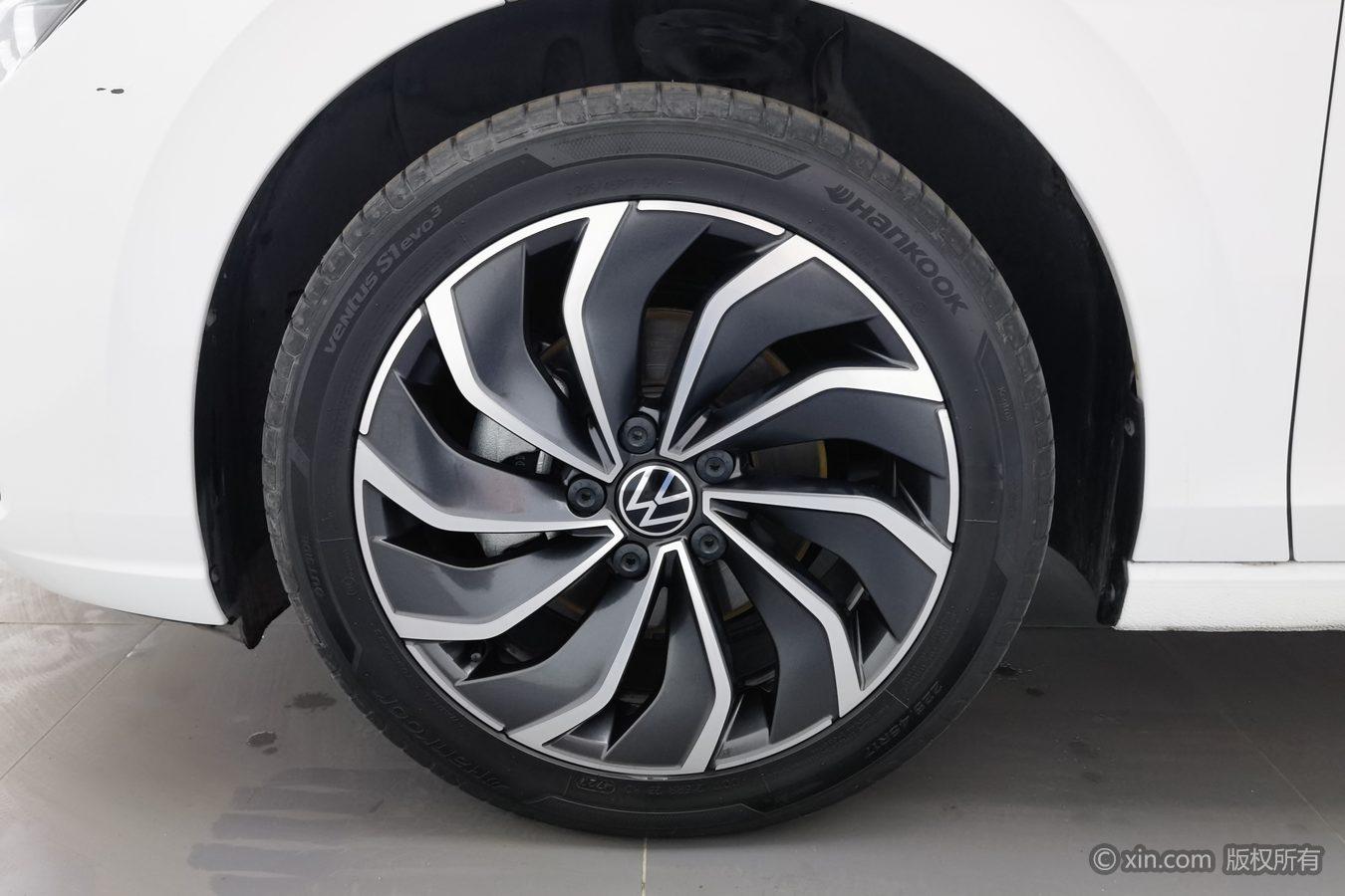 Volkswagen Golf 2023 280TSI DSG Pro