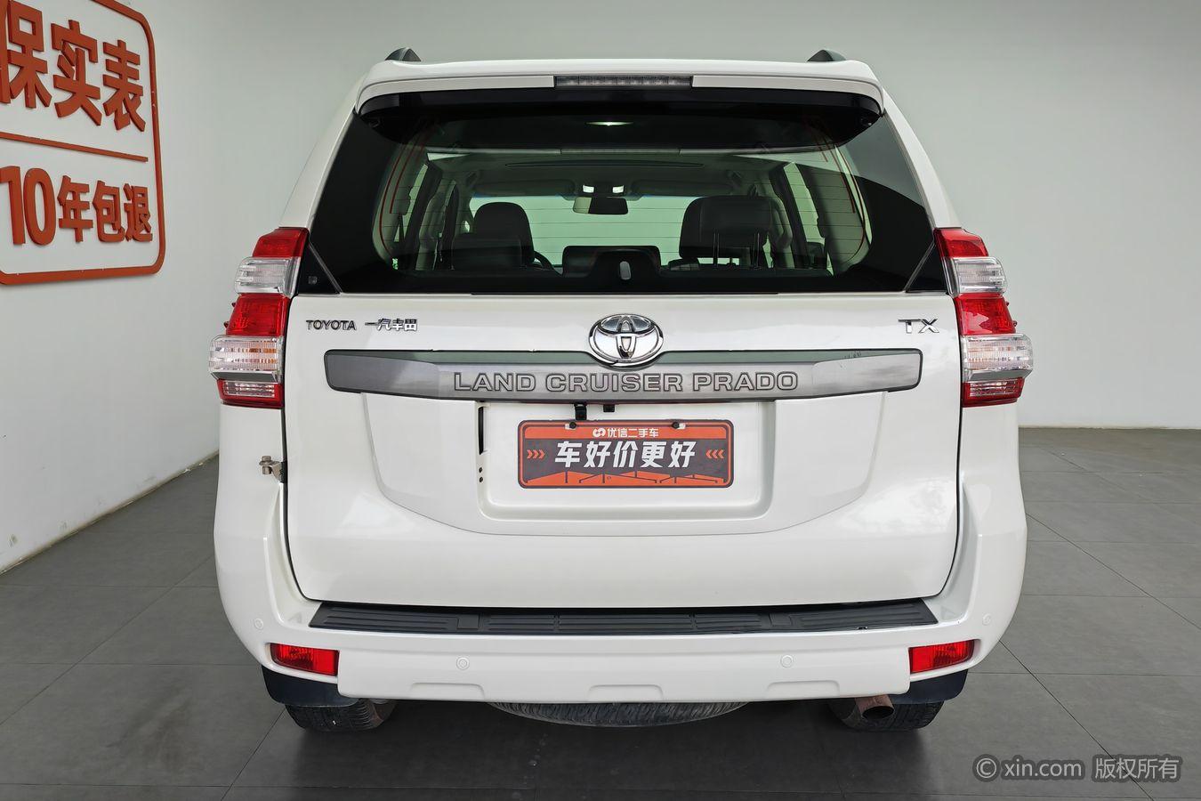 Toyota Land Cruiser Prado 2016 2.7L AT Standard